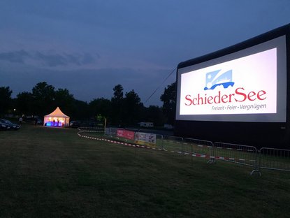 Leinwand vom Autokino am Schiedersee