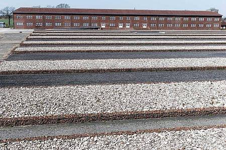 Blick auf den ehemaligen Häftlingsblock 1-4 im ehemaligen Konzentrationslager Neuengamme. Foto: Markus Scholz/dpa