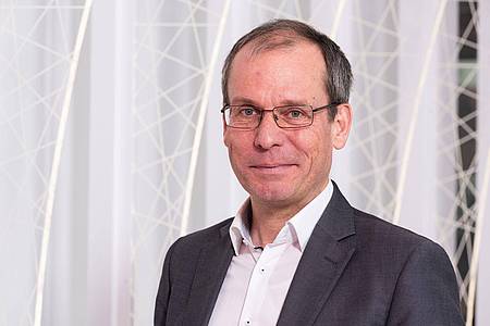 Bernd Fitzenberger ist Direktor des Instituts für Arbeitsmarkt- und Berufsforschung (IAB) in Nürnberg.