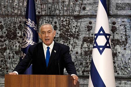 Israels designierter Ministerpräsident Benjamin Netanjahu hat eine Verlängerung seines Mandats zur Bildung einer Regierung beantragt.
