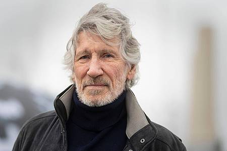 Roger Waters, Mitbegründer und Bassist der Rockband Pink Floyd, ist wegen israelkritischer Äußerungen und Aktionen in die Kritik geraten.