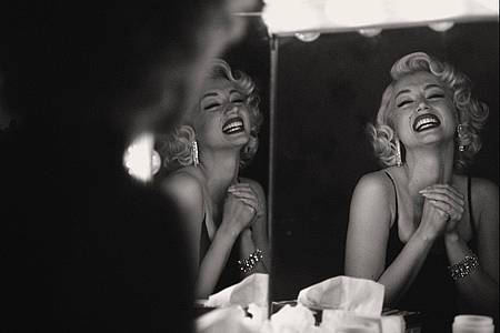 Ana de Armas als Marilyn Monroe in einer Szene des Films «Blonde».