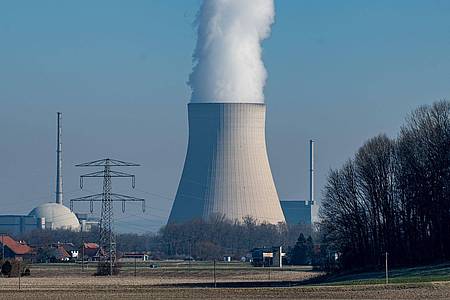 Atomkraftwerk (AKW) Isar 2. Deutschland stimmt gegen ein von der EU-Kommission vorgeschlagenes Nachhaltigkeitslabel für Atomkraft.